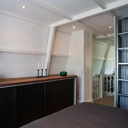 Kuwadro Centrum Pensión 3*