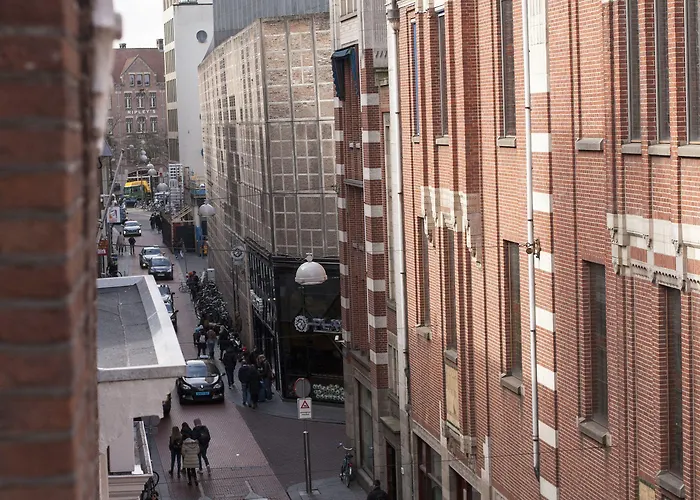 Kuwadro Centrum Maison d'hôtes 3*